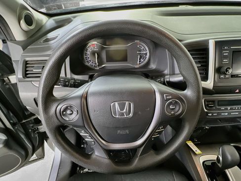Used 2019 Honda Ridgeline Sport image 11
