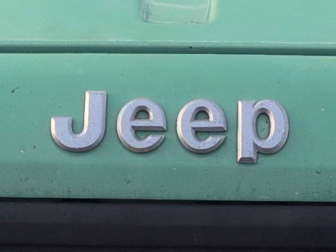 Used 1994 Jeep Cherokee SE image 12