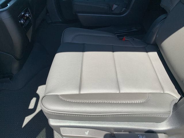New 2026 GMC Yukon XL Denali AWD/4WD image 15