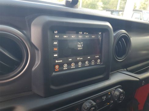 Used 2021 Jeep Wrangler Unlimited Sport image 19