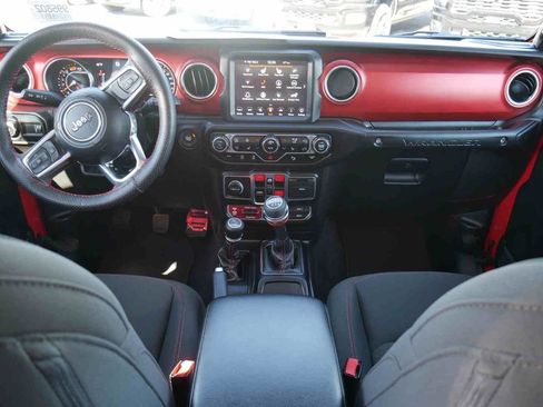 Used 2023 Jeep Wrangler Unlimited Rubicon w/ Steel Bumper Group image 5