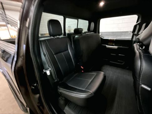 Used 2020 Ford F150 Lariat w/ FX4 Off-Road Package image 28