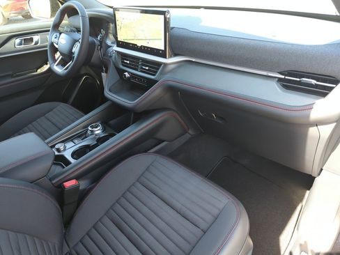 New 2026 Ford Explorer ST-Line RWD image 36
