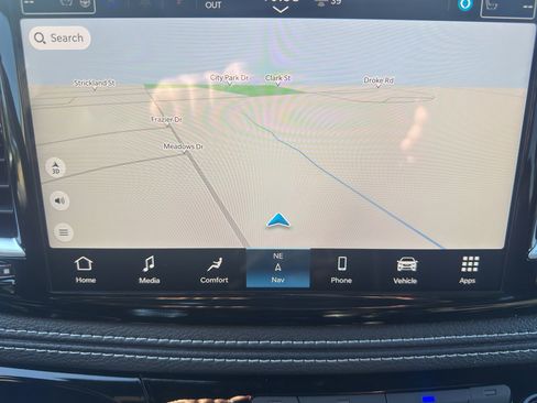 New 2026 Chrysler Pacifica Limited w/ S Appearance Package image 26