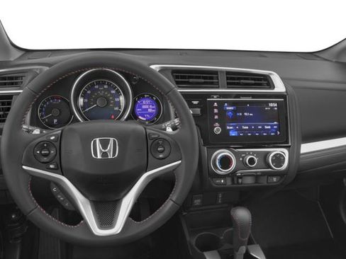 Used 2018 Honda Fit Sport image 4