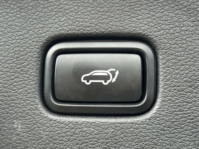 Used 2023 Kia Sportage X-Line w/ X-Line Premium Package AWD/4WD image 12