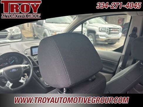 Used 2020 Ford Transit Connect XLT image 19