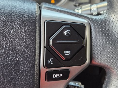 Used 2018 Toyota 4Runner Limited AWD/4WD image 25