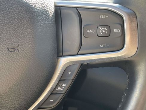 Used 2024 RAM 2500 Big Horn w/ Bed Utility Group image 7