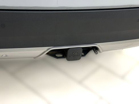 Used 2026 Toyota Grand Highlander AWD Hybrid image 40