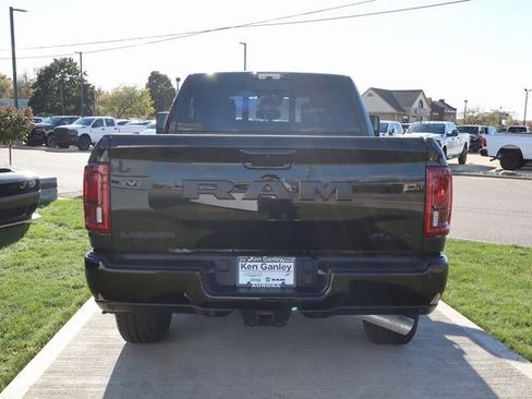 Used 2025 RAM 3500 Laramie image 40