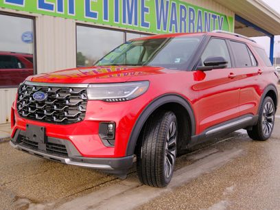 New 2026 Ford Explorer Platinum w/ LUX Leather Package