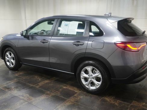 Used 2023 Honda HR-V LX image 6