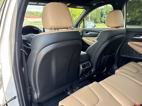 Used 2023 Hyundai Santa Fe Calligraphy AWD/4WD image 22