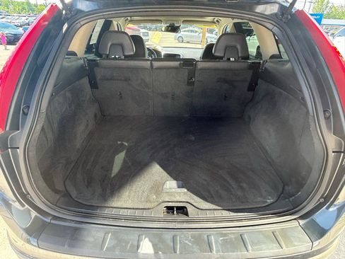 Used 2013 Volvo XC60 T6 AWD/4WD image 18