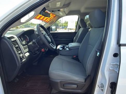 Used 2016 RAM 1500 Tradesman w/ Popular Equipment Group RWD image 31
