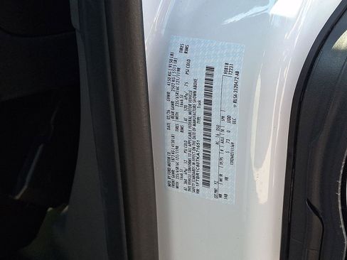 New 2026 Ford Transit 250 148 Medium Roof w/ Load Area Protection Package image 18