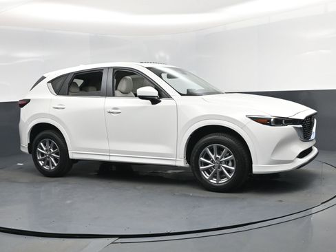 New 2025 MAZDA CX-5 AWD 2.5 S w/ Preferred Package image 2