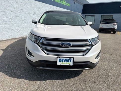 Used 2018 Ford Edge Titanium w/ Equipment Group 301A AWD/4WD image 8