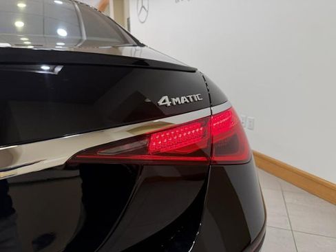 Used 2025 Mercedes-Benz S 580 4MATIC Sedan image 7