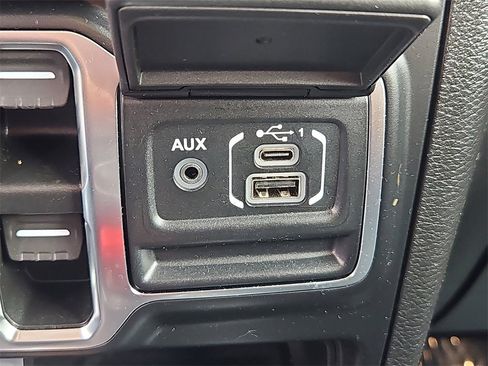 Used 2021 Jeep Wrangler Unlimited Rubicon 4xe w/ Steel Bumper Group image 18