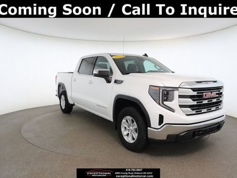Used 2023 GMC Sierra 1500 SLE image 28