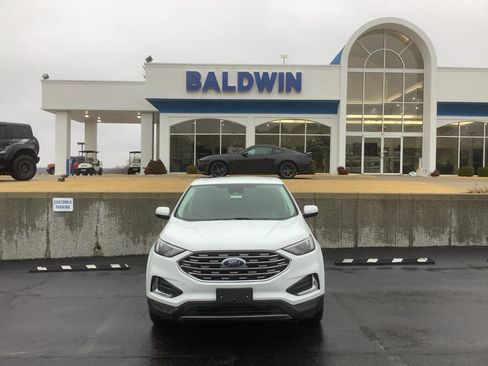 Used 2022 Ford Edge SEL image 2