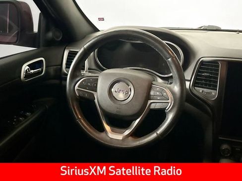 Used 2018 Jeep Grand Cherokee Altitude image 21