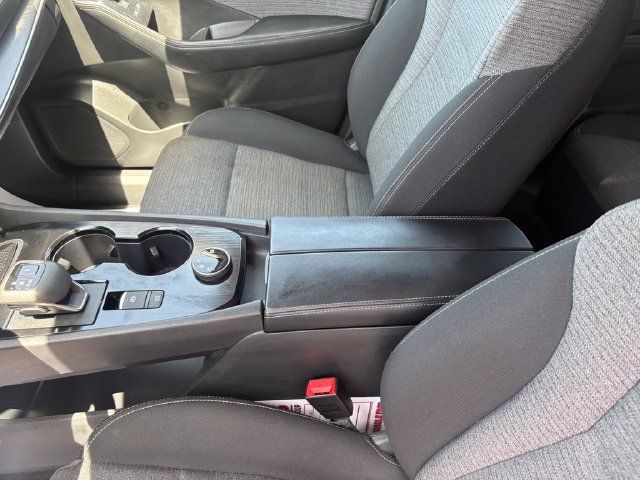 Used 2023 Nissan Rogue SV AWD/4WD image 26