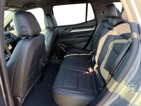 New 2026 GMC Terrain Elevation w/ Elevation Premium Package image 16