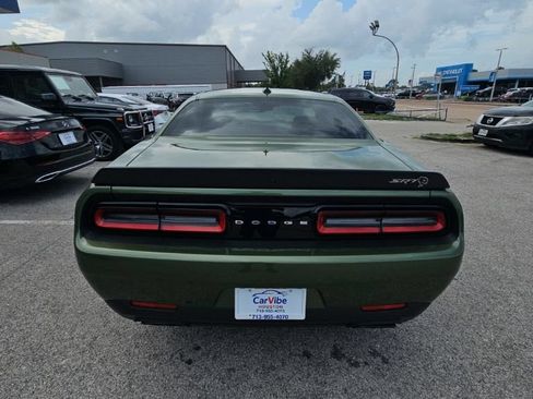 Used 2023 Dodge Challenger SRT Hellcat w/ Driver Convenience Group RWD image 6
