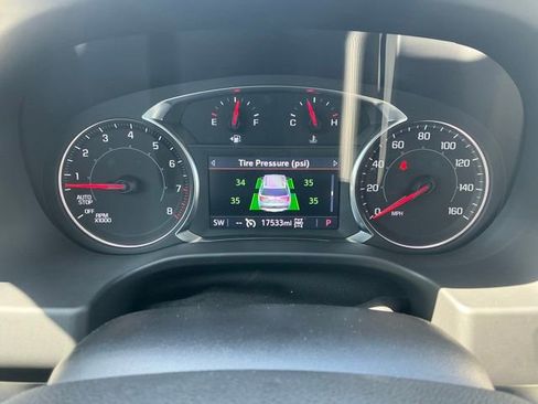 Used 2023 GMC Acadia SLT w/ Preferred Package AWD/4WD image 24