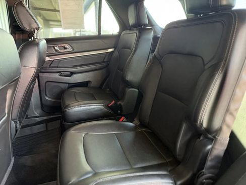 Used 2018 Ford Explorer Limited w/ Equipment Group 301A image 16