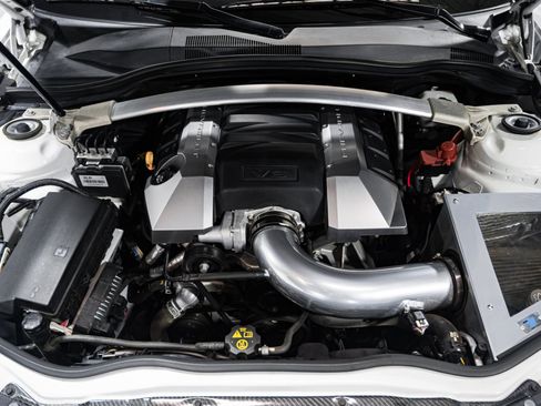 Used 2013 Chevrolet Camaro SS image 38