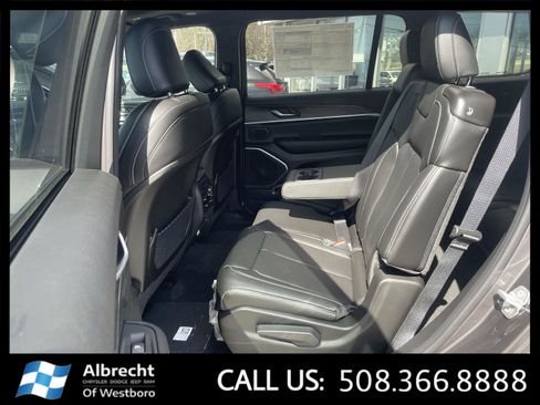 New 2026 Jeep Grand Cherokee L Limited w/ Luxury Tech Group II image 12