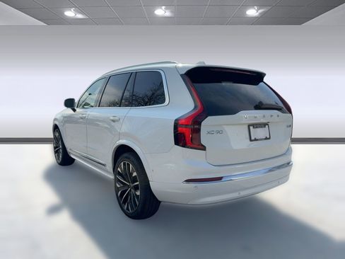 New 2026 Volvo XC90 B6 Ultra w/ Protection Package image 3