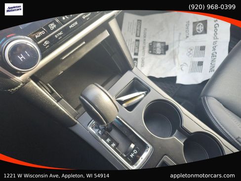 Used 2018 Subaru Outback 2.5i Limited image 18