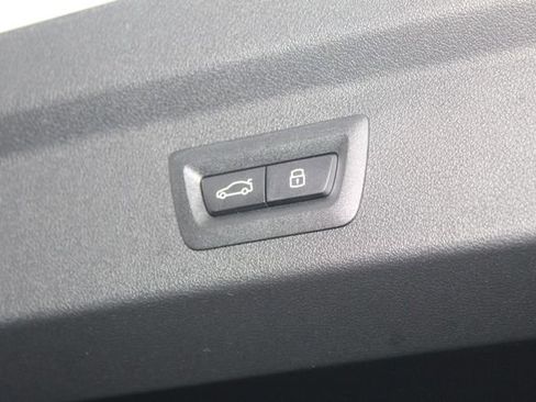 New 2026 BMW X2 xDrive28i w/ Technology Package image 8