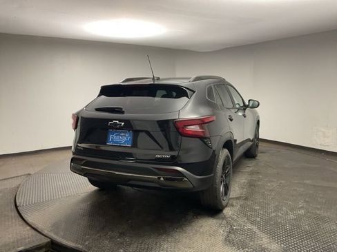 New 2026 Chevrolet Trax ACTIV w/ Driver Confidence Package image 7