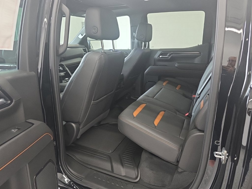 Used 2026 GMC Sierra 1500 AT4 w/ AT4 Premium Package AWD/4WD image 30