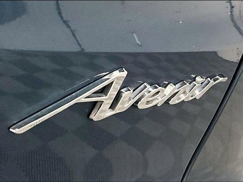 Used 2024 Buick Envista Avenir image 9