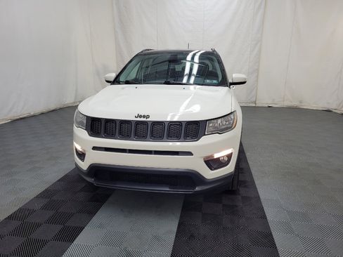 Used 2019 Jeep Compass Altitude image 15