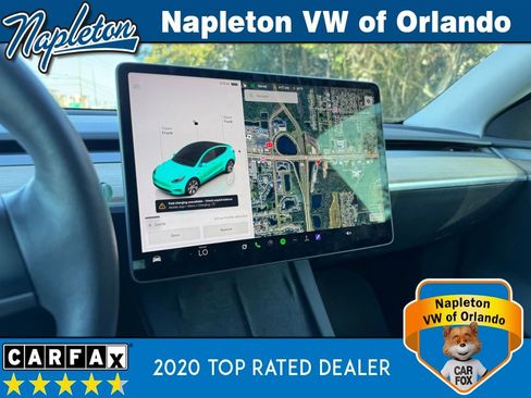 Used 2022 Tesla Model Y Long Range image 23