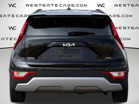 New 2026 Kia Niro EX image 18