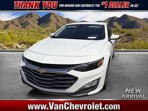 Used 2022 Chevrolet Malibu LT FWD image 1