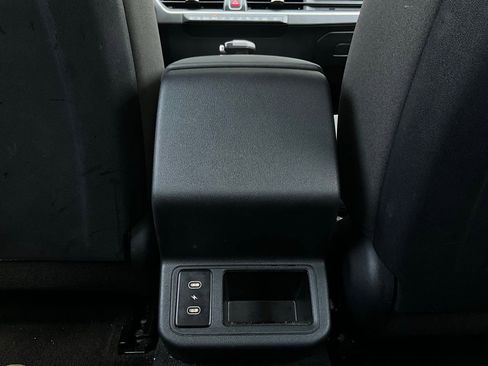 Used 2025 Kia K4 LXS image 12