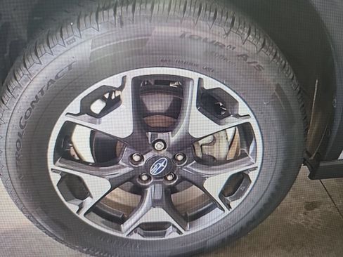 Used 2019 Subaru Crosstrek 2.0i Premium w/ Eyesight System AWD/4WD image 13