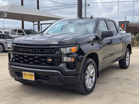 Certified 2024 Chevrolet Silverado 1500 Custom RWD image 3