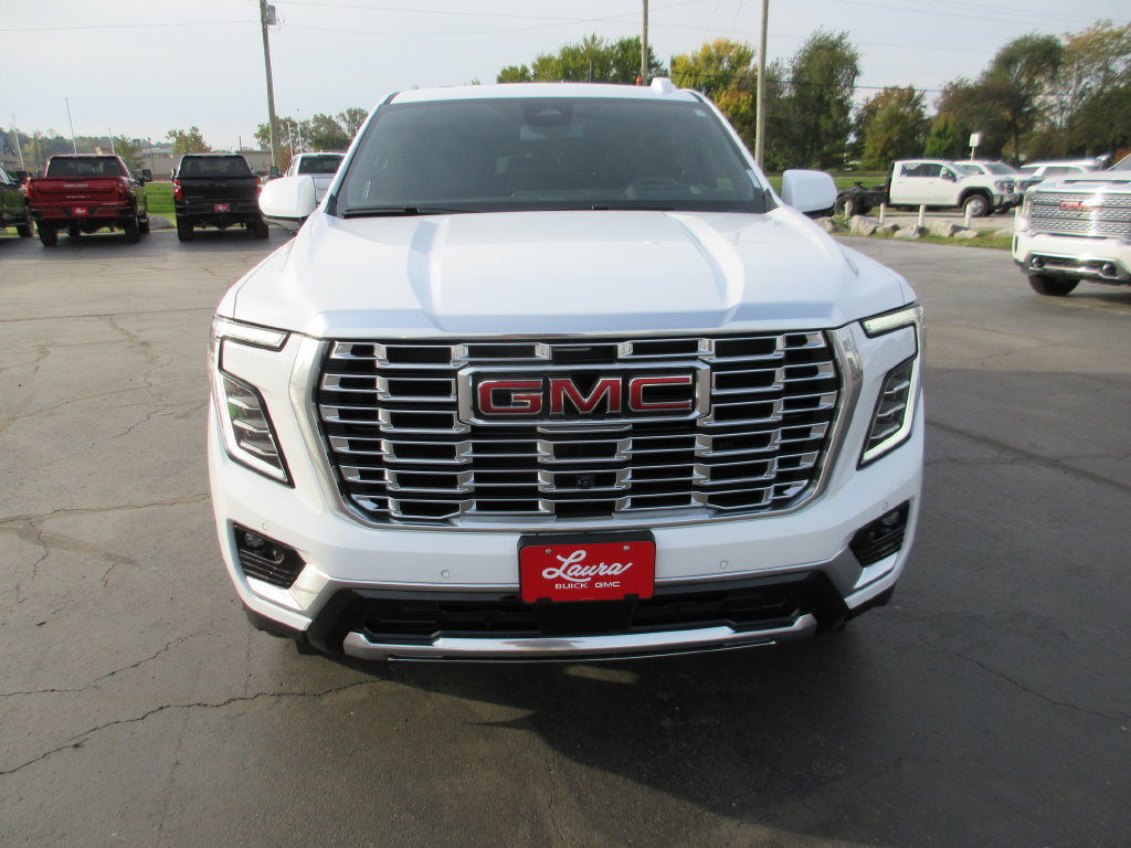 Certified 2026 GMC Yukon Denali w/ Sun & Power Step Package AWD/4WD image 13