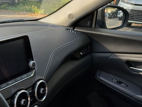 Used 2025 Nissan Sentra SV image 30